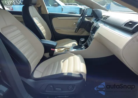 2010 Volkswagen Cc Sport z USA, uszkodzony, nr VIN WVWML7AN5AE507976